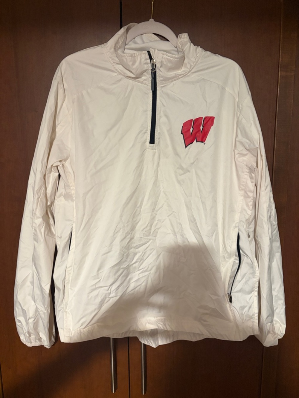 White Wisconsin Badgers / UW Pullover Windbreaker with Red 'W' Logo